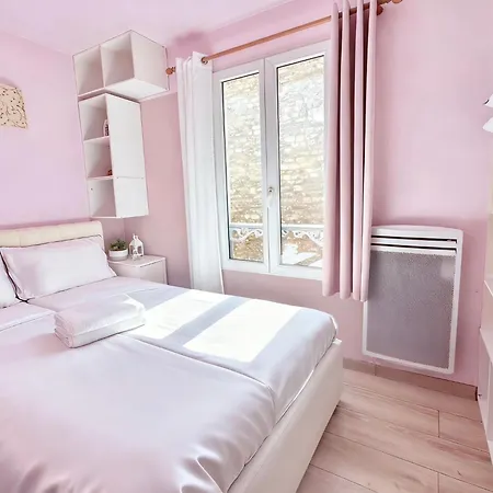 Pink Warm Near Arc De Triomphe Appartamento Parigi