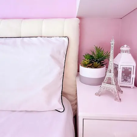 Pink Warm Near Arc De Triomphe Appartamento *